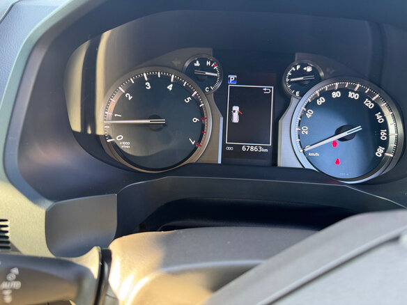 2018 Toyota Land Cruiser Prado 150 Series Рестайлинг 2, белый, 4650000 рублей - вид 8