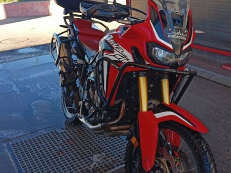 2016 Honda CRF 1000L Africa Twin, красный, 950000 рублей, вид 5