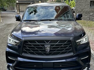 2018 Infiniti QX80 I Рестайлинг 2, синий, 8200000 рублей, вид 2
