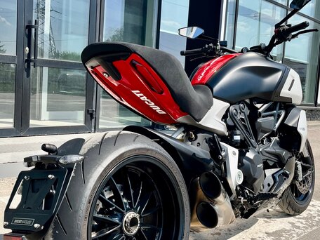 2019 Ducati Diavel 1260, серый, 1450000 рублей, вид 3
