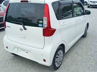 2018 Nissan Dayz I Рестайлинг, белый, 895000 рублей, вид 3
