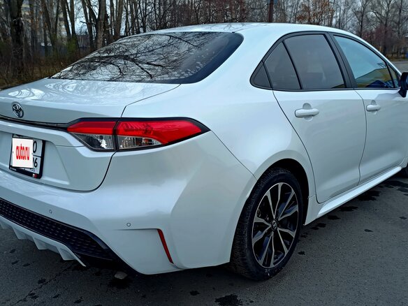 2021 Toyota Corolla XII (E210), белый, 1760000 рублей - вид 6