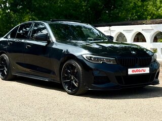 2019 BMW 3 серии 330i xDrive VII (G2x), чёрный, 2990000 рублей, вид 3