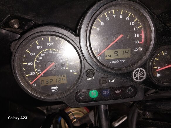 2001 Yamaha FZS1000 Fazer, чёрный, 370000 рублей - вид 5