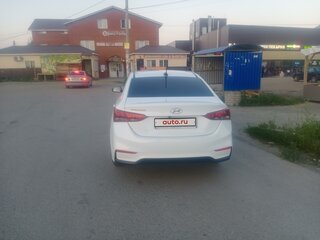 2019 Hyundai Solaris II, белый, 1420000 рублей, вид 3