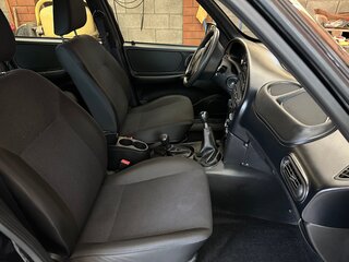 2017 Chevrolet Niva I Рестайлинг, чёрный, 649000 рублей, вид 5