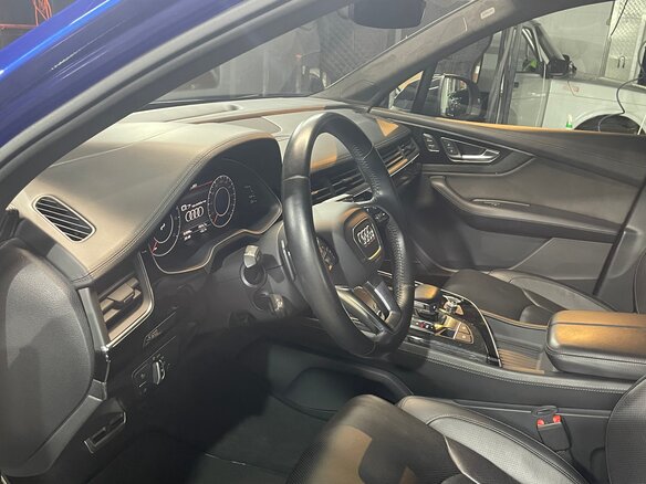 2016 Audi Q7 II (4M), синий - вид 16