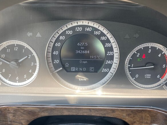 2009 Mercedes-Benz E-Класс 220 5G-Tronic IV (W212, S212, C207), серый, 1289000 рублей - вид 9