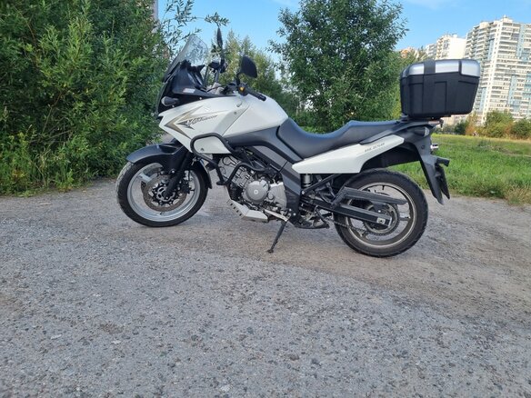 2011 Suzuki V-Strom DL 650, белый, 590000 рублей - вид 8