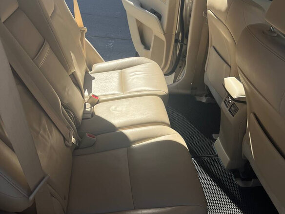2011 Lexus RX 270 III, бежевый - вид 16