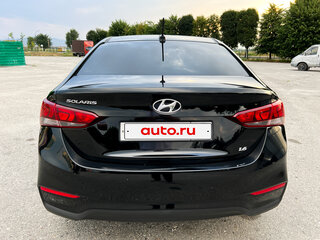 2017 Hyundai Solaris II, чёрный, 1259000 рублей, вид 5