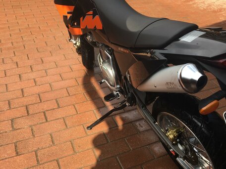 2006 KTM 640 LC4 Supermoto, чёрный, 510000 рублей, вид 4