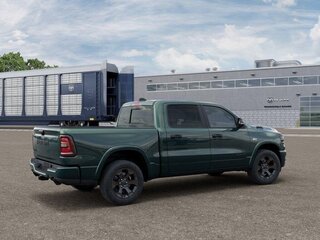 2026 Ram 1500 Crew Cab eTorque V Рестайлинг, зелёный, 7069000 рублей, вид 5