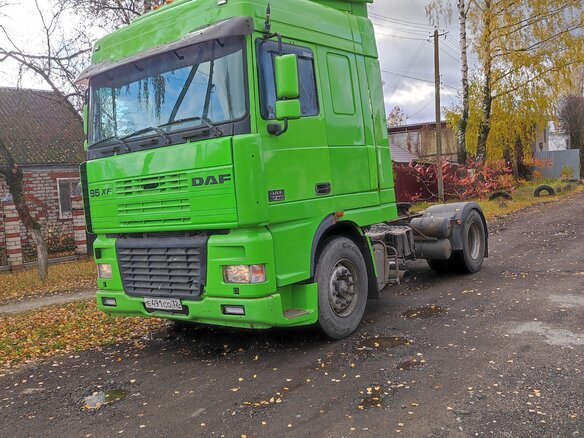 2002 DAF XF 95, зелёный, 2200000 рублей