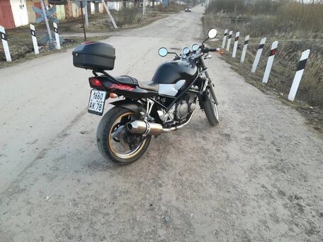 1992 Suzuki Bandit GSF 250, чёрный, 110000 рублей, вид 3
