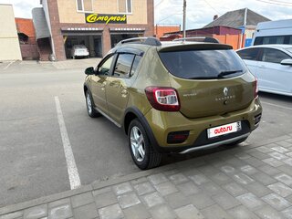 2016 Renault Sandero Stepway II, зелёный, 930000 рублей, вид 3