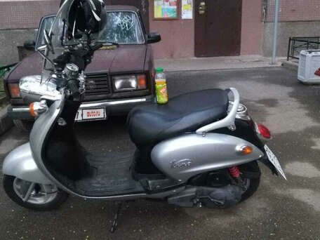 2004 Yamaha Vino 125, серебристый, 120000 рублей, вид 1
