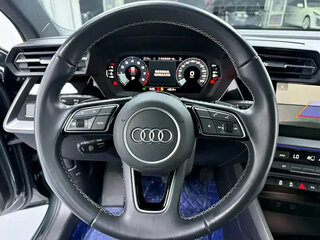 2024 Audi A3 Sportback 35 TFSI IV (8Y) Рестайлинг, зелёный, 2200000 рублей, вид 5