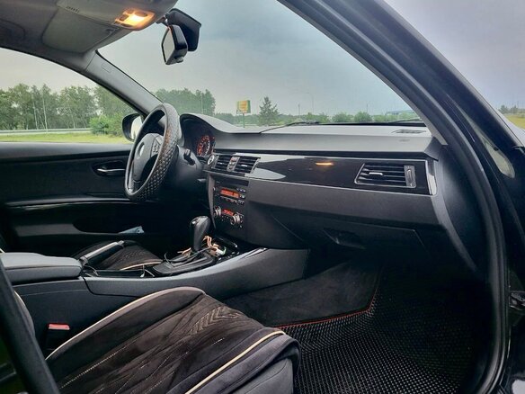 2011 BMW 3 серии 318i V (E90/E91/E92/E93) Рестайлинг, чёрный, 1050000 рублей - вид 5