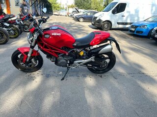2013 Ducati Monster 696, красный, 500000 рублей, вид 2