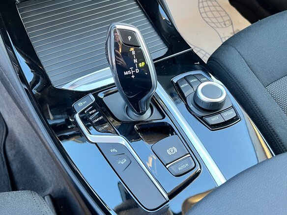2019 BMW X3 20i xDrive III (G01), чёрный, 3495000 рублей - вид 7