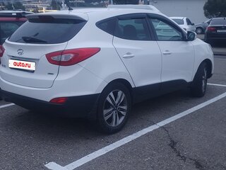 2014 Hyundai ix35 I Рестайлинг, белый, 1500000 рублей, вид 2