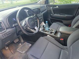 2020 Kia Sportage IV Рестайлинг, белый, 3200000 рублей, вид 3