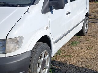 2002 Mercedes-Benz Vito 108 CDI I (W638), белый, 500021 рублей, вид 4