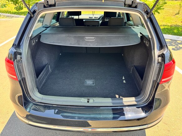 2012 Volkswagen Passat B7, чёрный, 1111110 рублей - вид 14