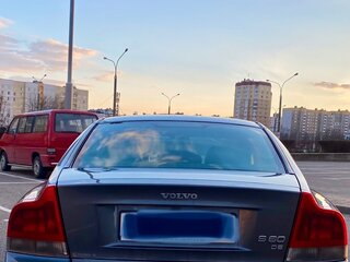 2002 Volvo S60 I, серый, 593651 рублей, вид 2