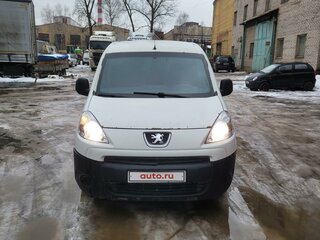 2011 Peugeot Partner II, белый, 380000 рублей, вид 1