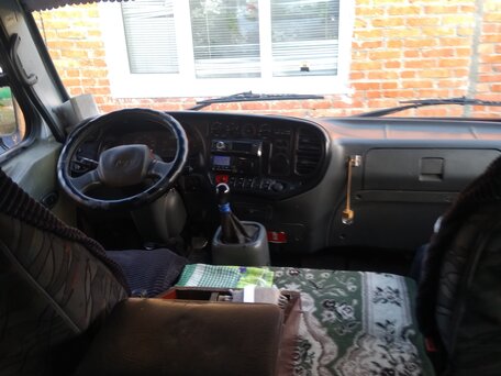 2011 Hyundai County, серебристый, 350000 рублей, вид 2