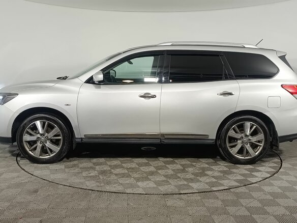 2014 Nissan Pathfinder IV, серебристый - вид 3