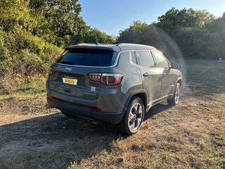 2020 Jeep Compass II, серый, 1900000 рублей, вид 3