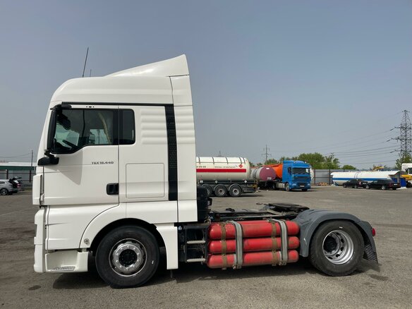 2015 MAN TGX, белый, 4700000 рублей - вид 5