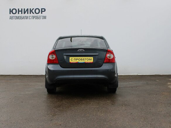 2011 Ford Focus II Рестайлинг, серый - вид 5