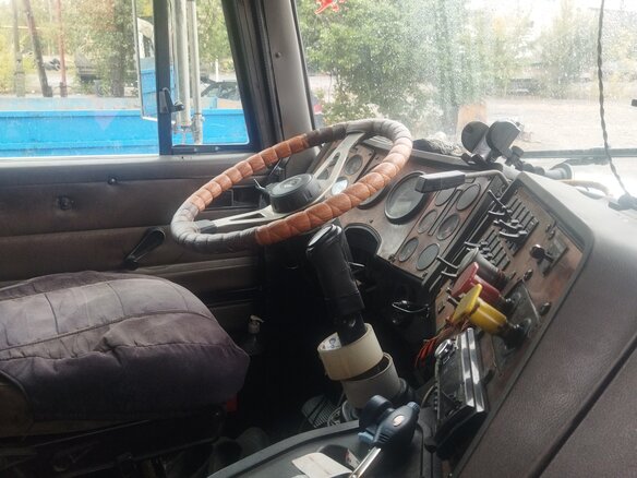 1997 International 9000 Series, бежевый, 1700000 рублей - вид 14