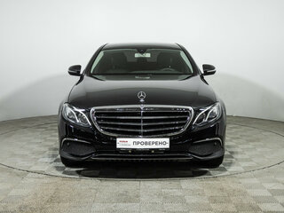 2020 Mercedes-Benz E-Класс 200 V (W213, S213, C238), чёрный, 2450000 рублей, вид 2