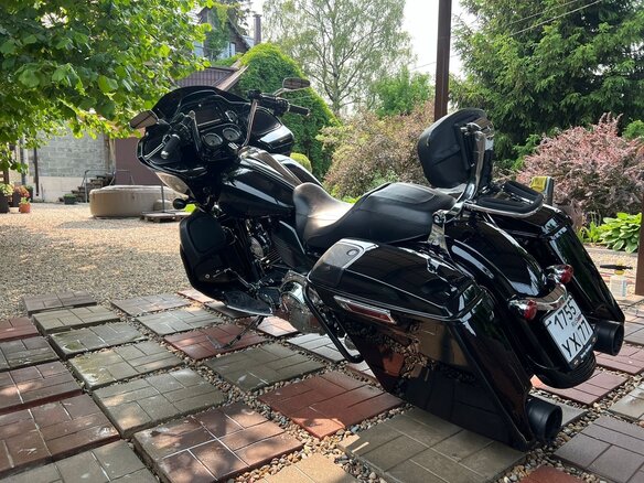 2015 Harley-Davidson Road Glide, чёрный, 1300000 рублей - вид 3