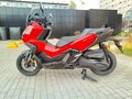 2025 Honda ADV350, красный - вид 5