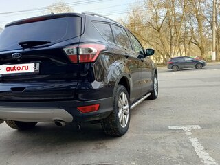 2017 Ford Kuga II Рестайлинг, чёрный, 1300000 рублей, вид 5