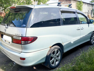 2005 Toyota Estima II Рестайлинг, зелёный, 700000 рублей, вид 4