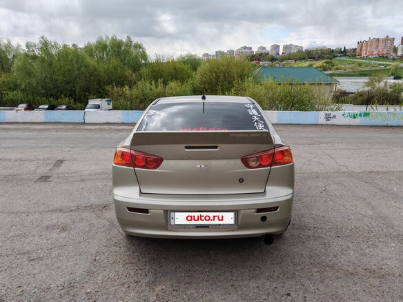 2008 Mitsubishi Lancer X, бежевый, 1000000 рублей - вид 7