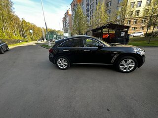 2013 Infiniti QX70, чёрный, 1900000 рублей, вид 1