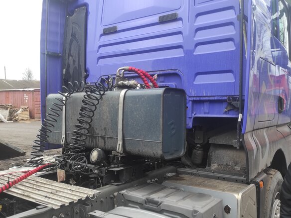 2023 Sinotruk Sitrak C7H, синий, 7500000 рублей - вид 5