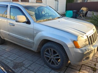 2009 Jeep Grand Cherokee III (WK), серый, 1200000 рублей, вид 2