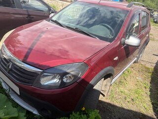 2012 Renault Sandero Stepway I, красный, 332000 рублей, вид 2