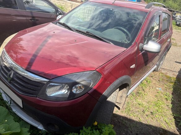 2012 Renault Sandero Stepway I, красный, 297000 рублей - вид 6