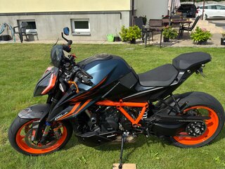 2021 KTM 1290 Super Duke R Evo, оранжевый, 1500000 рублей, вид 5
