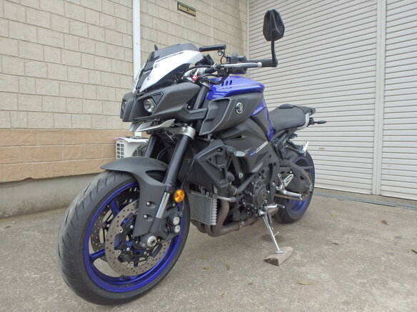 2017 Yamaha MT-10, синий, 1280000 рублей - вид 9